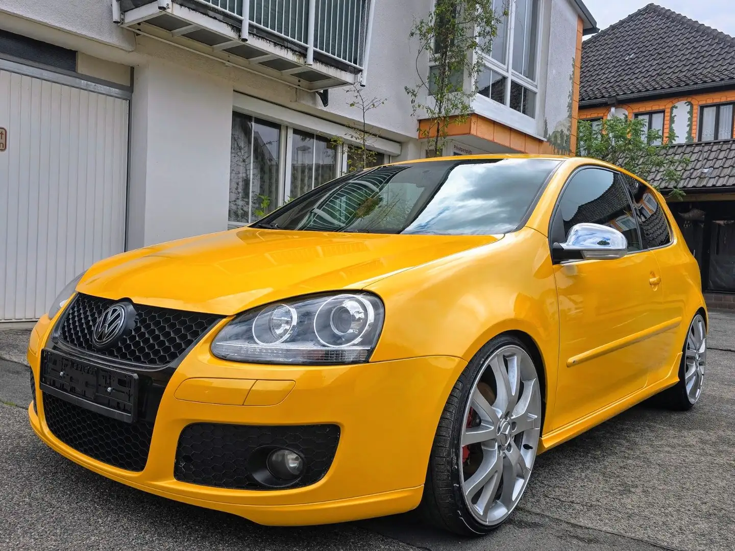 Volkswagen Golf V Lim. Speed. !! Yellow Speed !! Gelb - 1