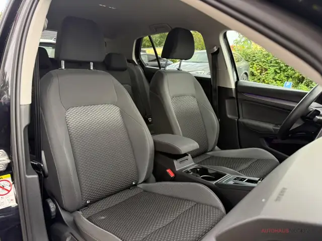 Volkswagen Golf view 15