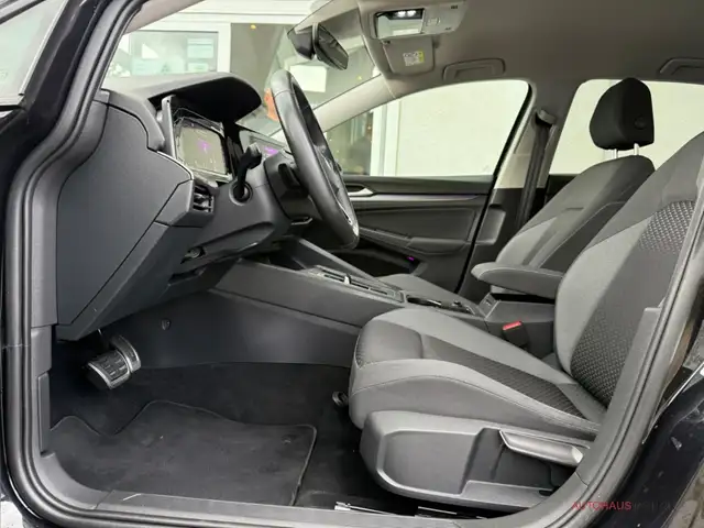 Volkswagen Golf view 9
