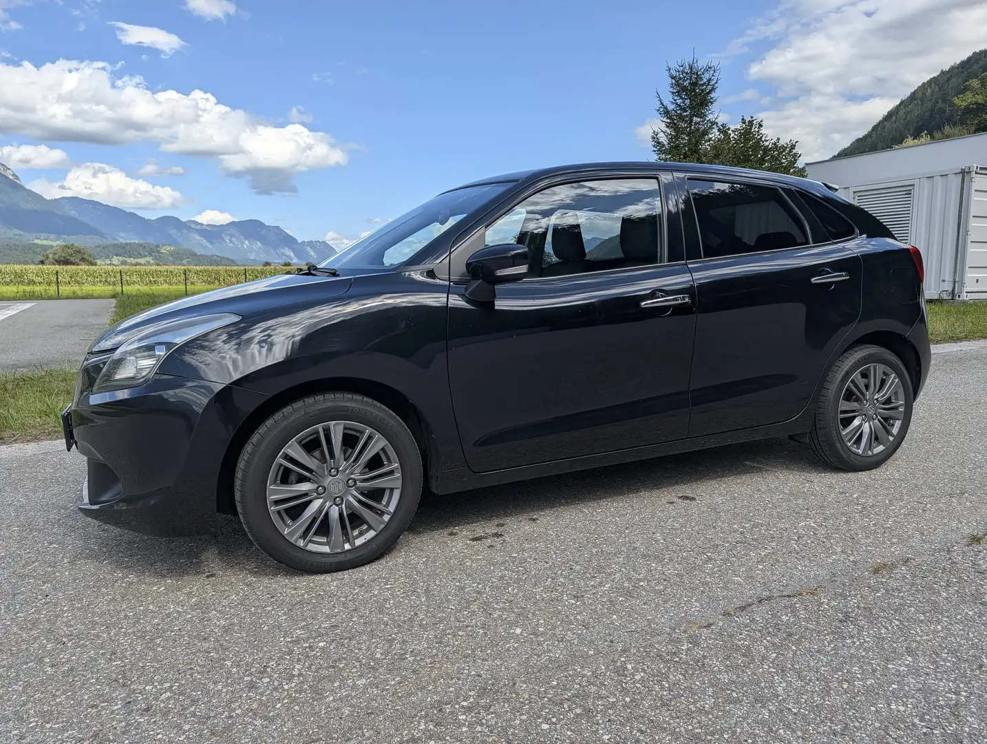 Suzuki Baleno Baleno 1.0 DITC Flash Flash Schwarz - 1