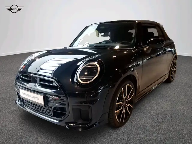 MINI Cooper S Cabrio John Cooper Works Trim