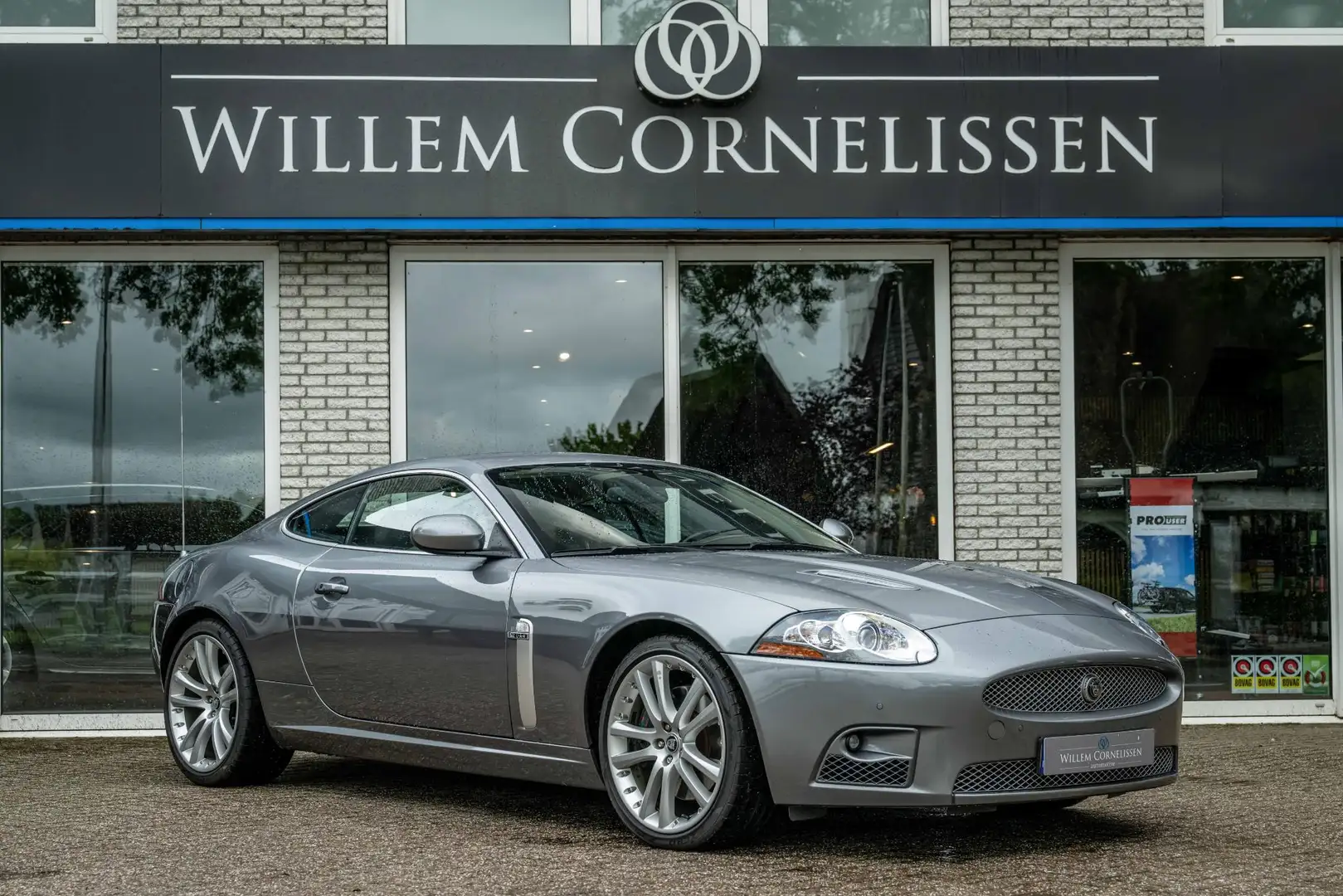 Jaguar XKR 4.2 V8 Coupé NL Auto Aut. Leder Navi Gris - 1