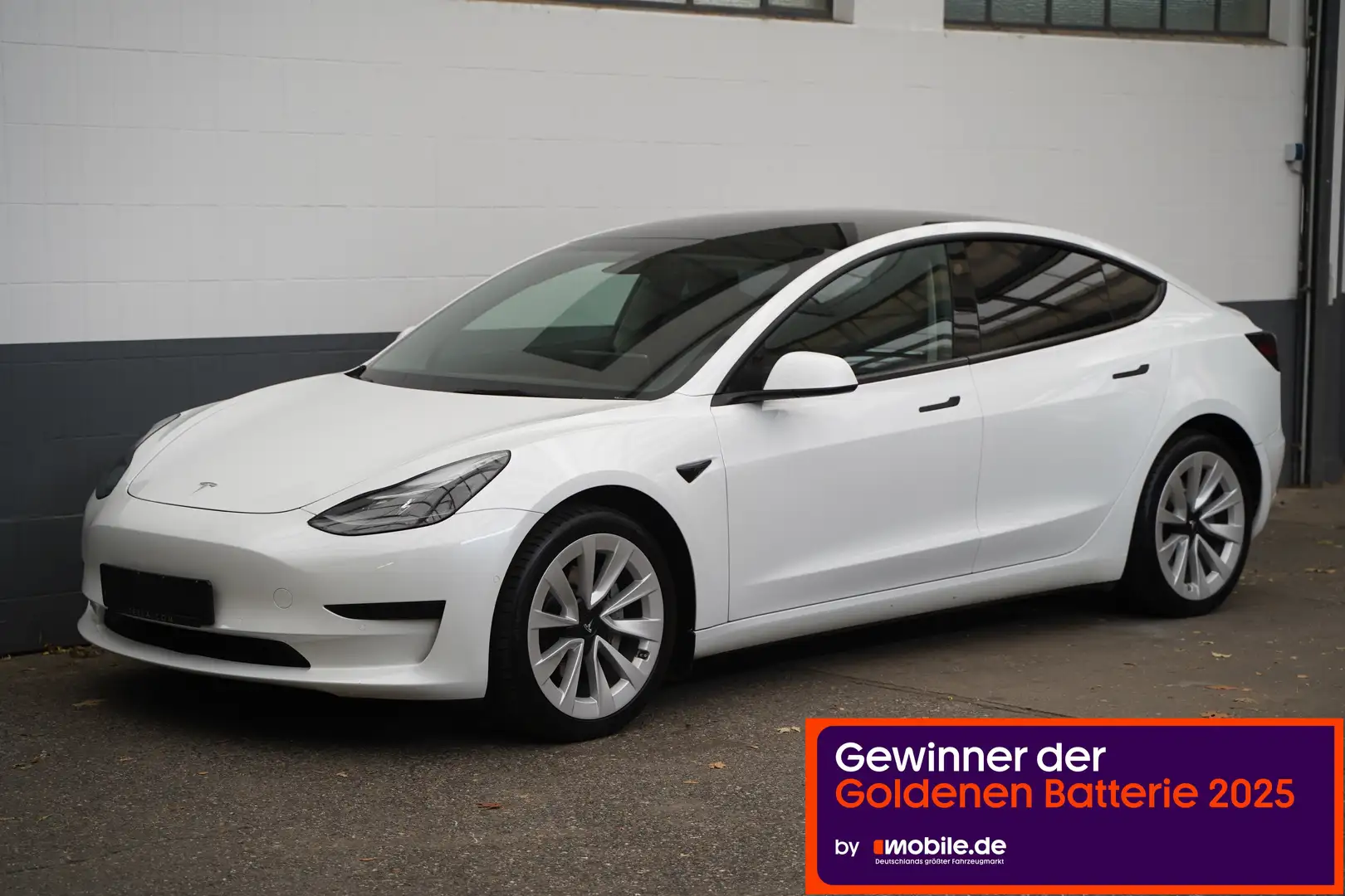 Tesla Model 3 Model 3 Standard Range + *19-Zoll*1. Hand* Weiß - 1