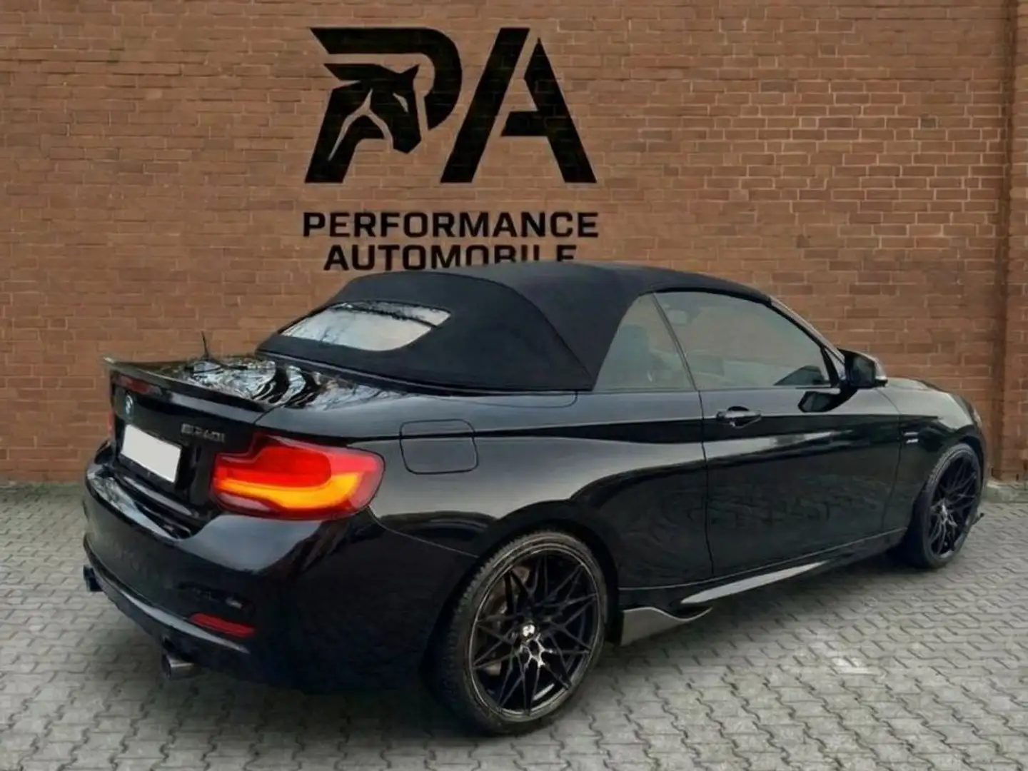 BMW 240 Cabrio/ M2 Optik/M Perf AGA Schwarz - 2