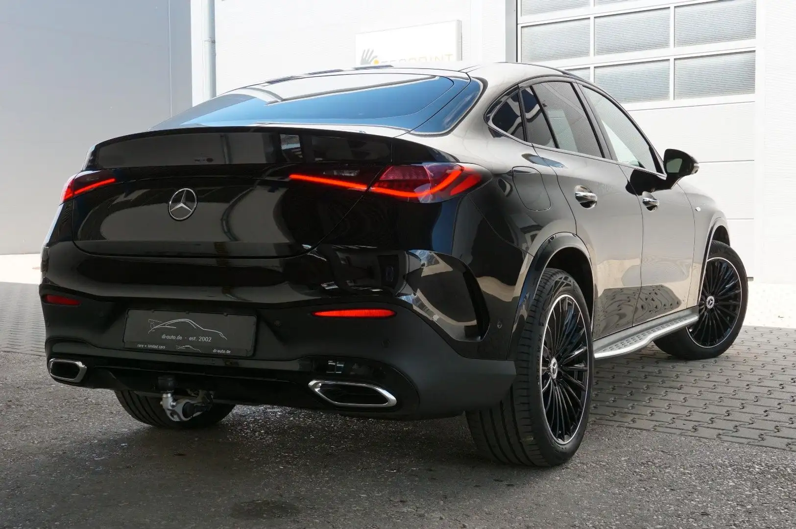 Mercedes-Benz GLC 220 d 4MATIC Coupé*AMG-Premium*20"*AHK*MY25 Fekete - 2
