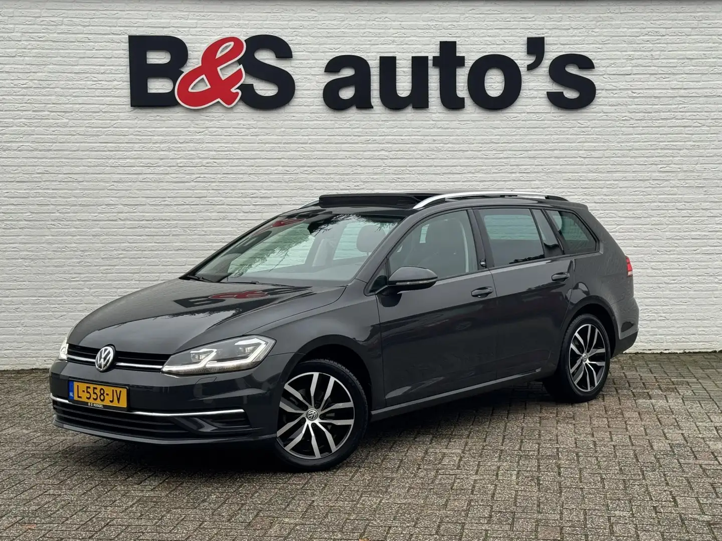 Volkswagen Golf Variant 1.5 TSI Highline Adaptive cruise Climate Pano Navi Gris - 1