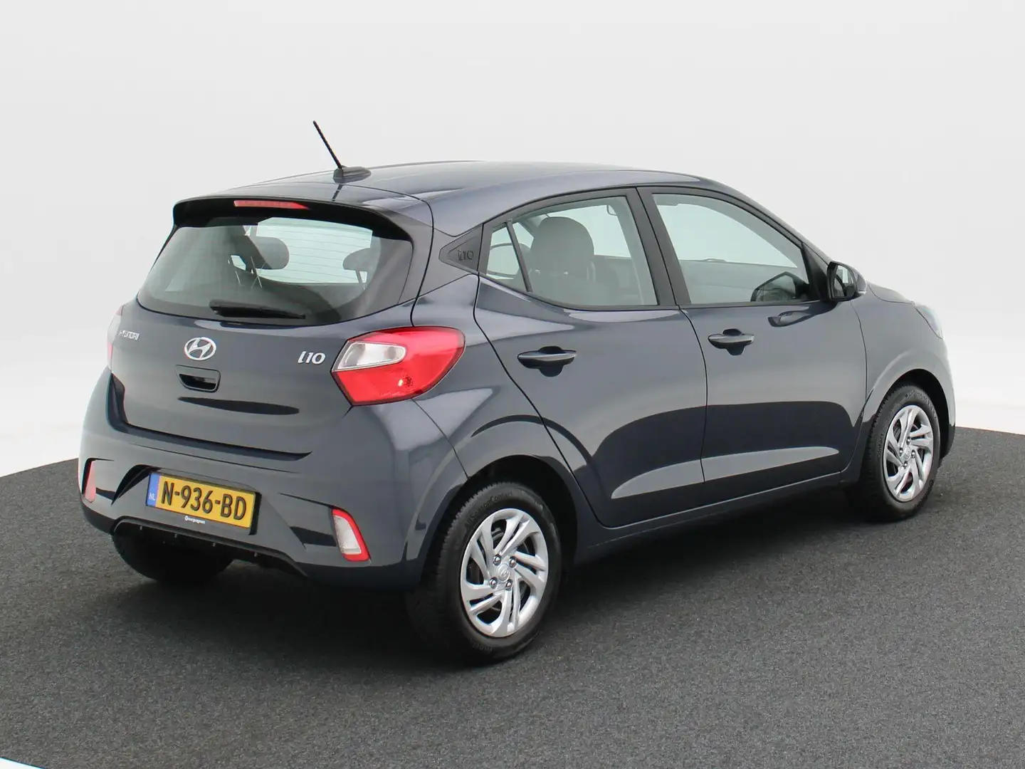 Hyundai i10 1.0 Comfort | Cruise Control | Airco | Carplay | B Grijs - 2