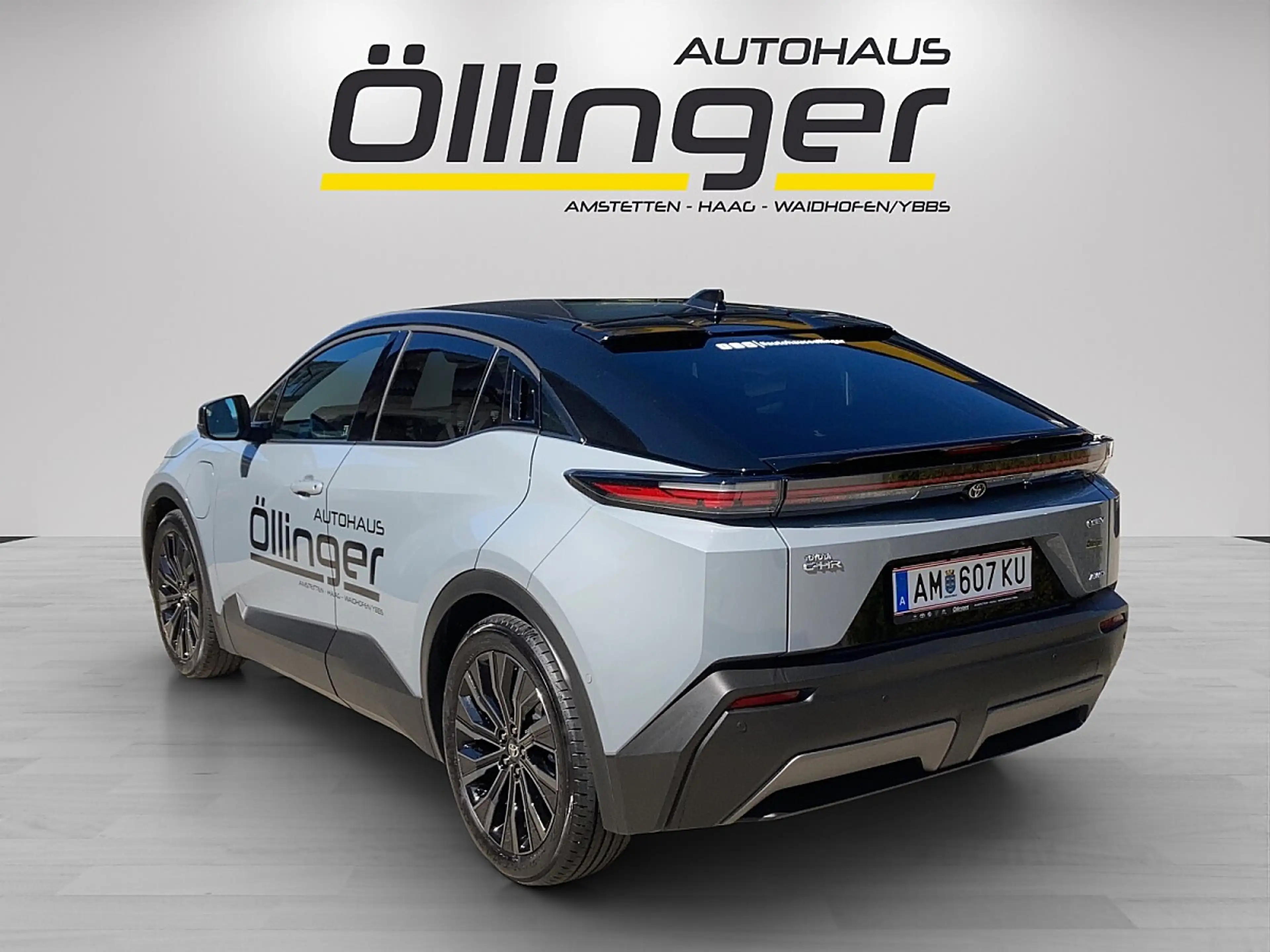 Toyota C-HR+ Elektro 77kWh AWD Lounge — photo 4