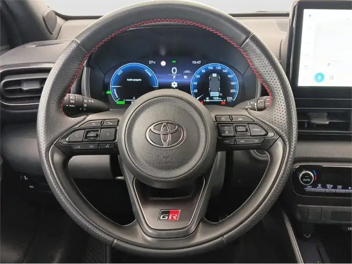 Toyota Yaris 1.5 GR SPORT 2025, foto 13