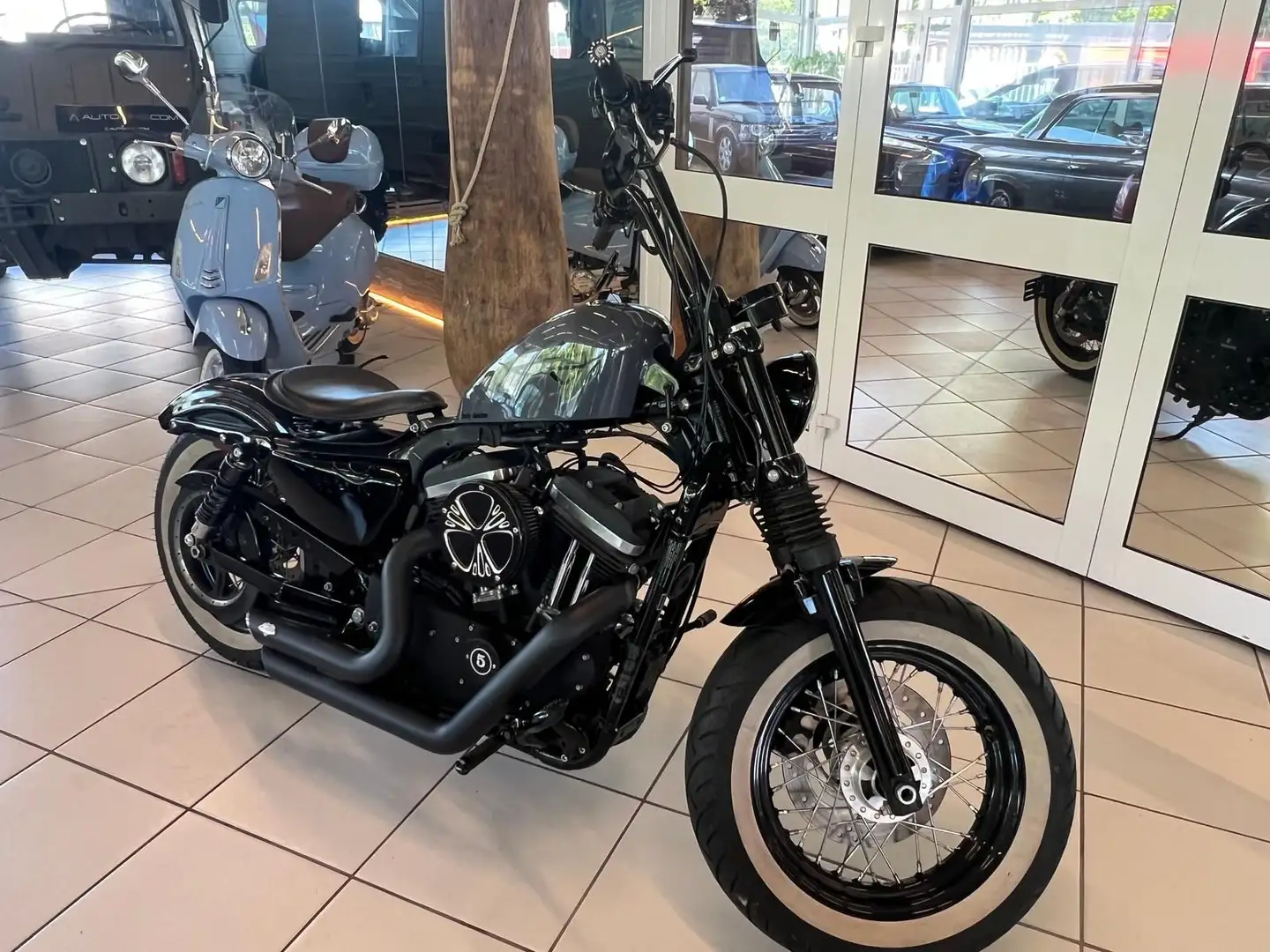 Harley-Davidson XL 1200 Sportster Forty Eight Bobber Custom Szary - 1