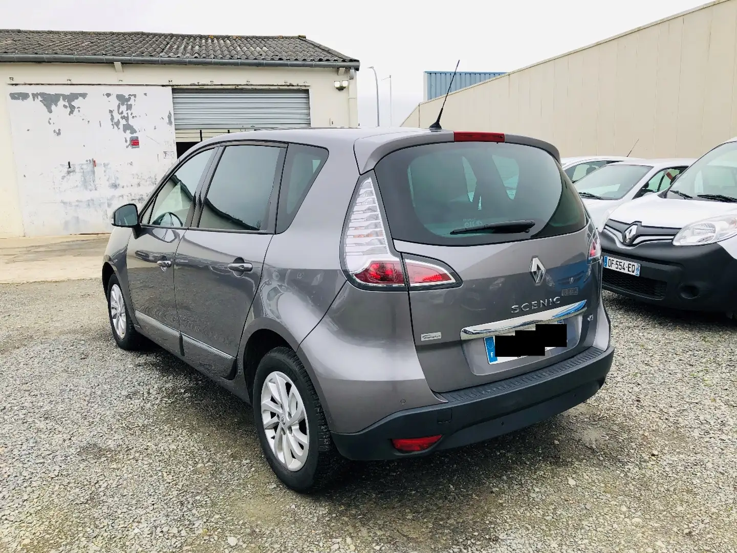 Renault Scenic dCi 110 Energy eco2 Business Gris - 2