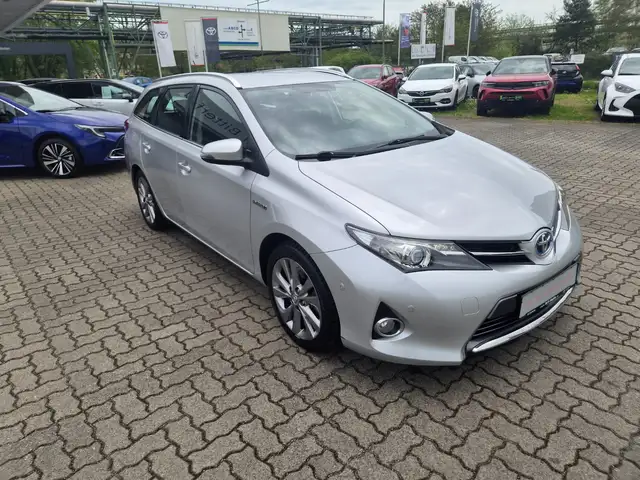 Toyota Auris 1.8 Touring Sports Life+ Klima Sitzheizung
