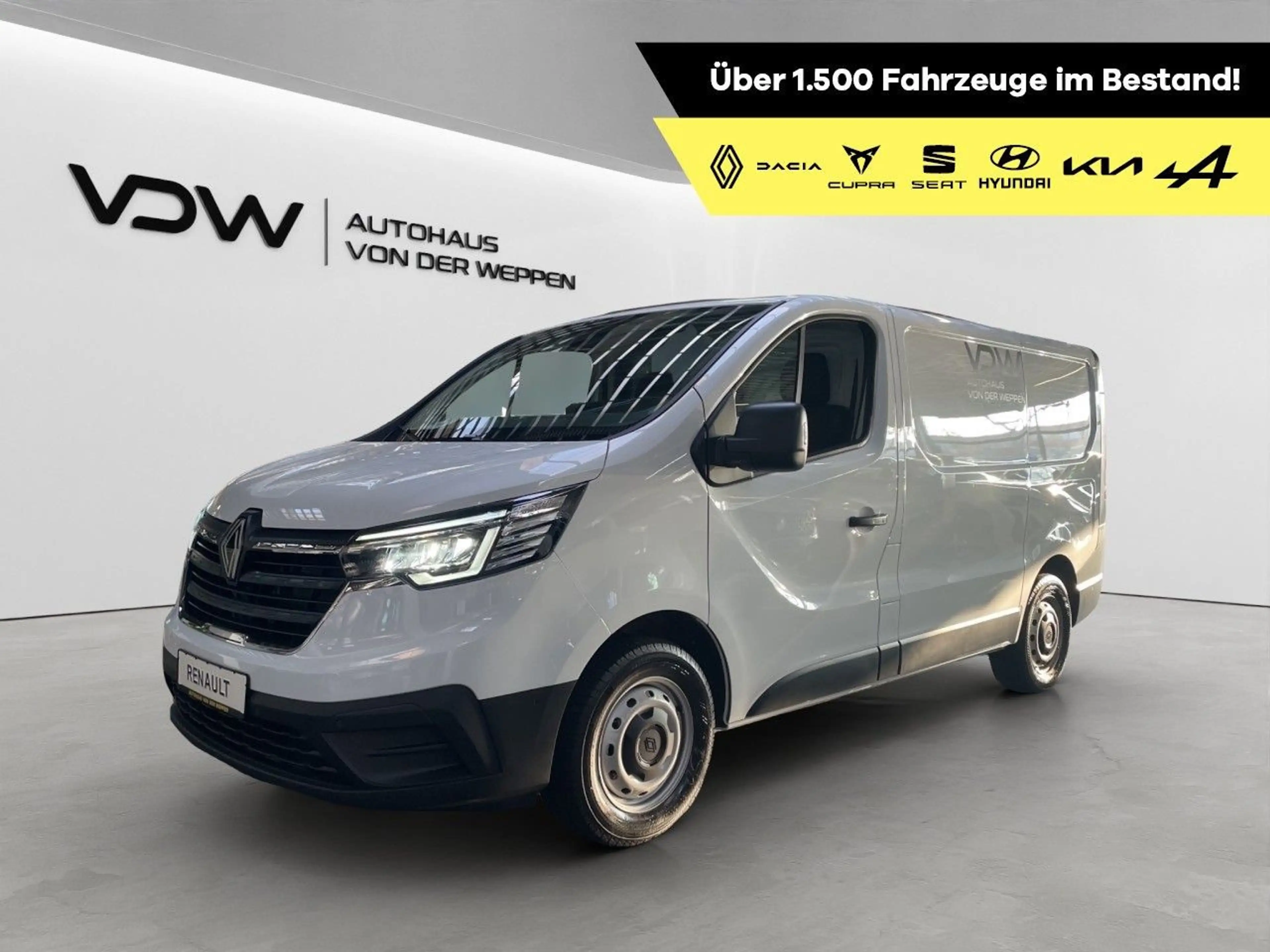 Renault Trafic Komfort L1H1 3,0t Blue dCi 130*LAGER* — photo 2