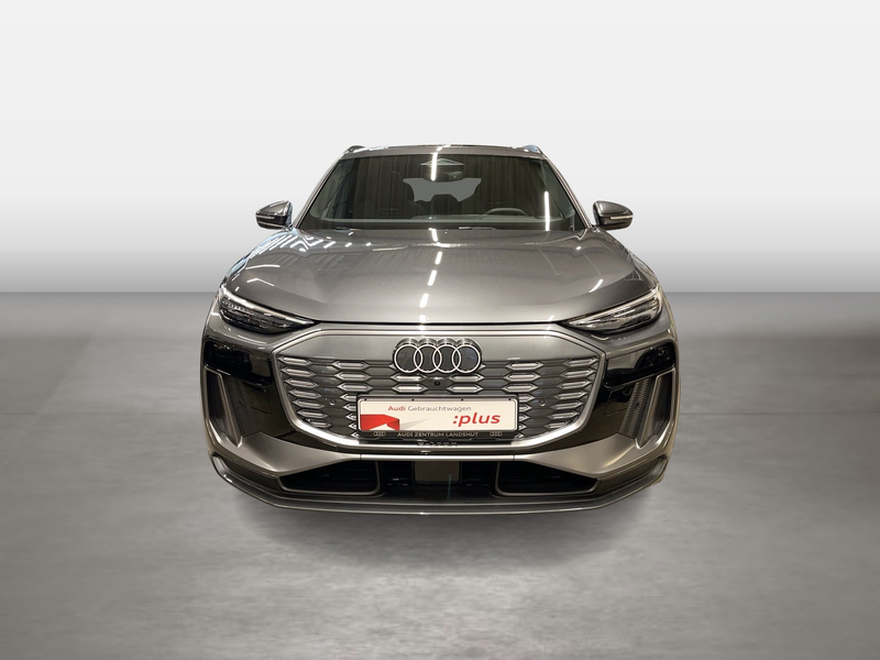 Audi Q6 e-tron e-tron 360 4xSHZ ACC AHK AUT HUD Kam. KeyLess — photo 4