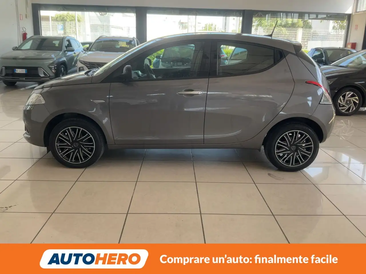 Lancia Ypsilon 2024