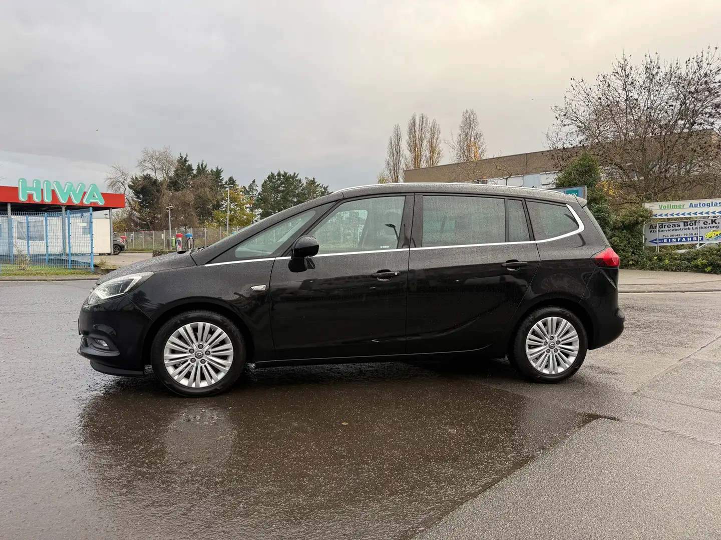 Opel Zafira Tourer C 1.4 Turbo INNOVATION (7xSITZER*BiLED*TEIL-LEDER) Schwarz - 1