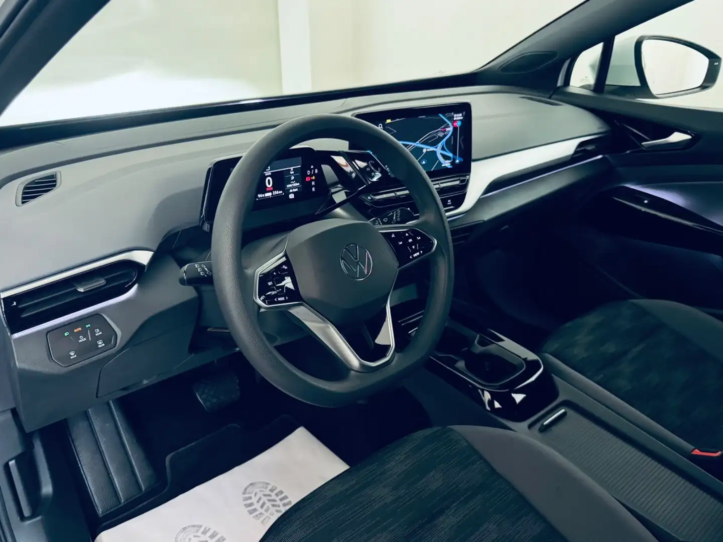Volkswagen ID.4 Pure Performance * 1.H *NAVI *AHK* 8xREIFEN Blanc - 2