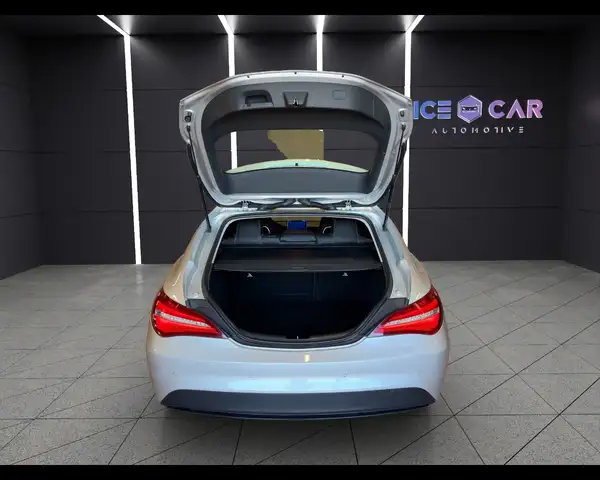 Mercedes-Benz CLA view 18