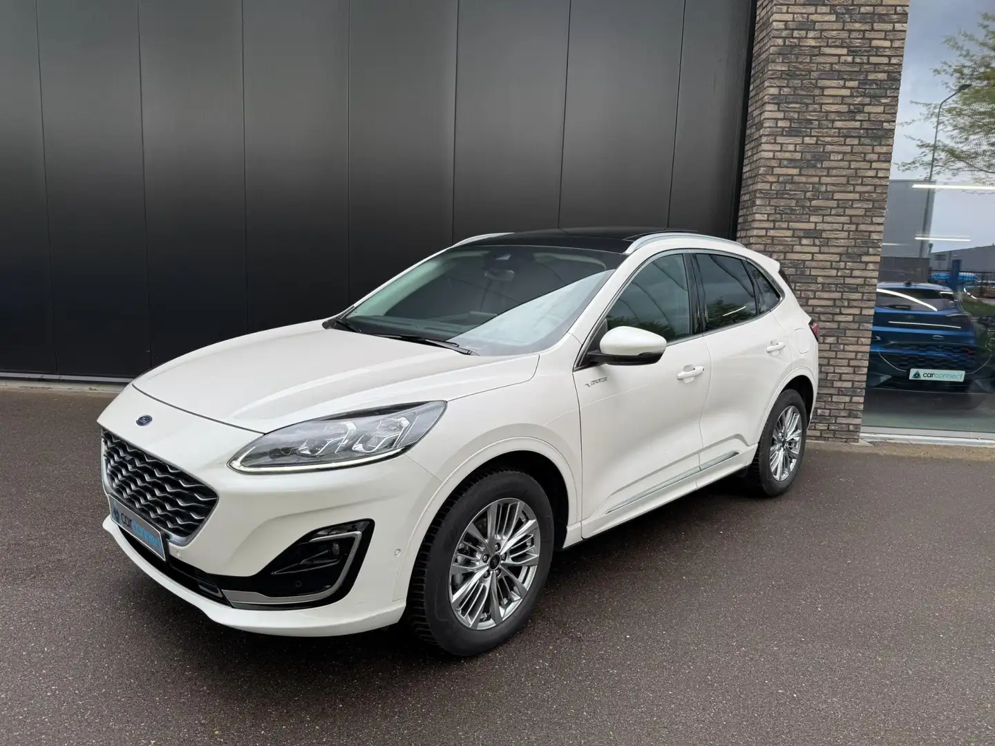 Ford Kuga 2.5 FHEV 190pk Vignale Panorama, Camera's, Navi, W Blanc - 1