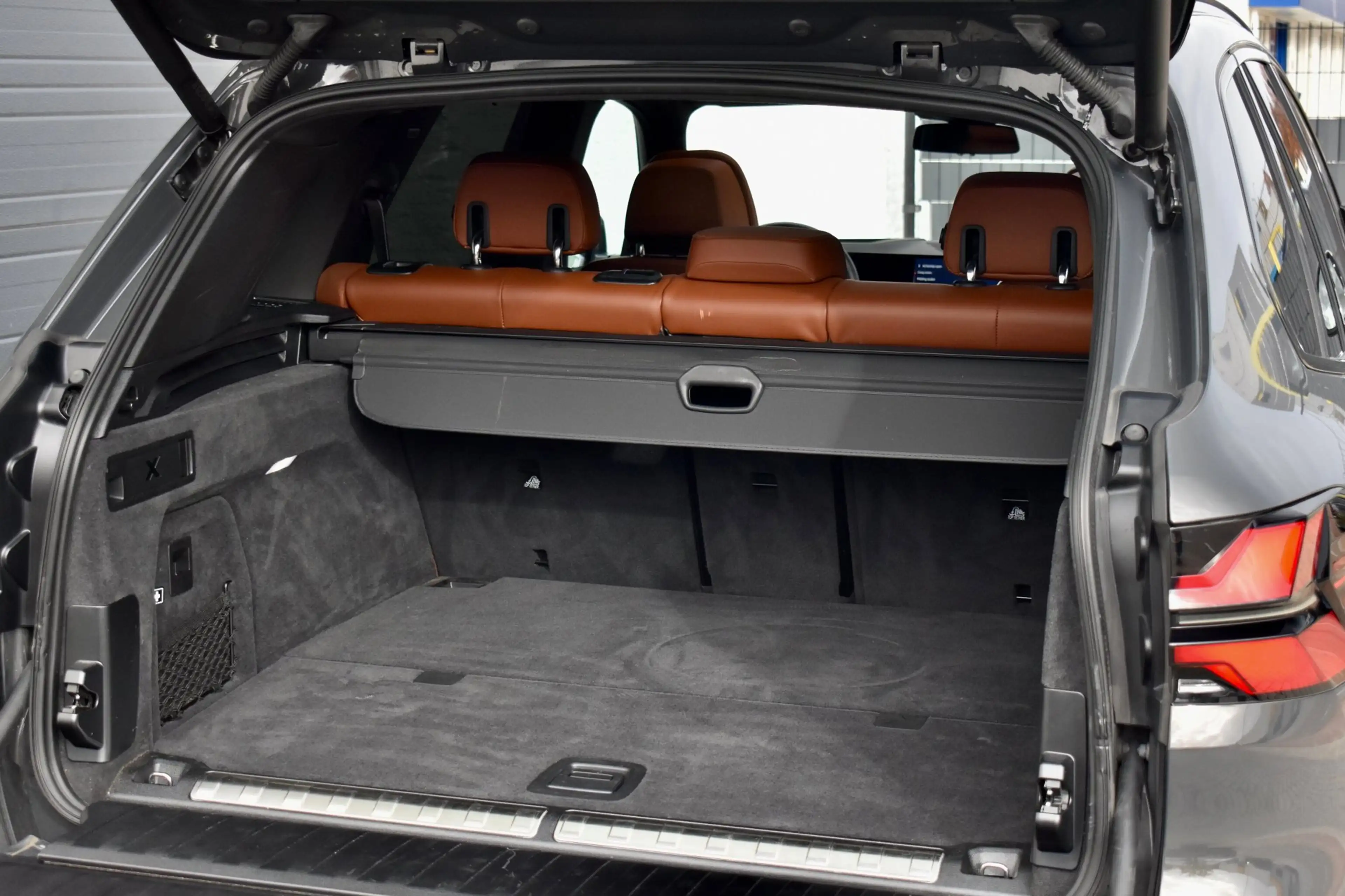 BMW X5 XDrive50e M-Sport|Pano|Maxton|HUD|H&K|22"|BTW| — photo 27