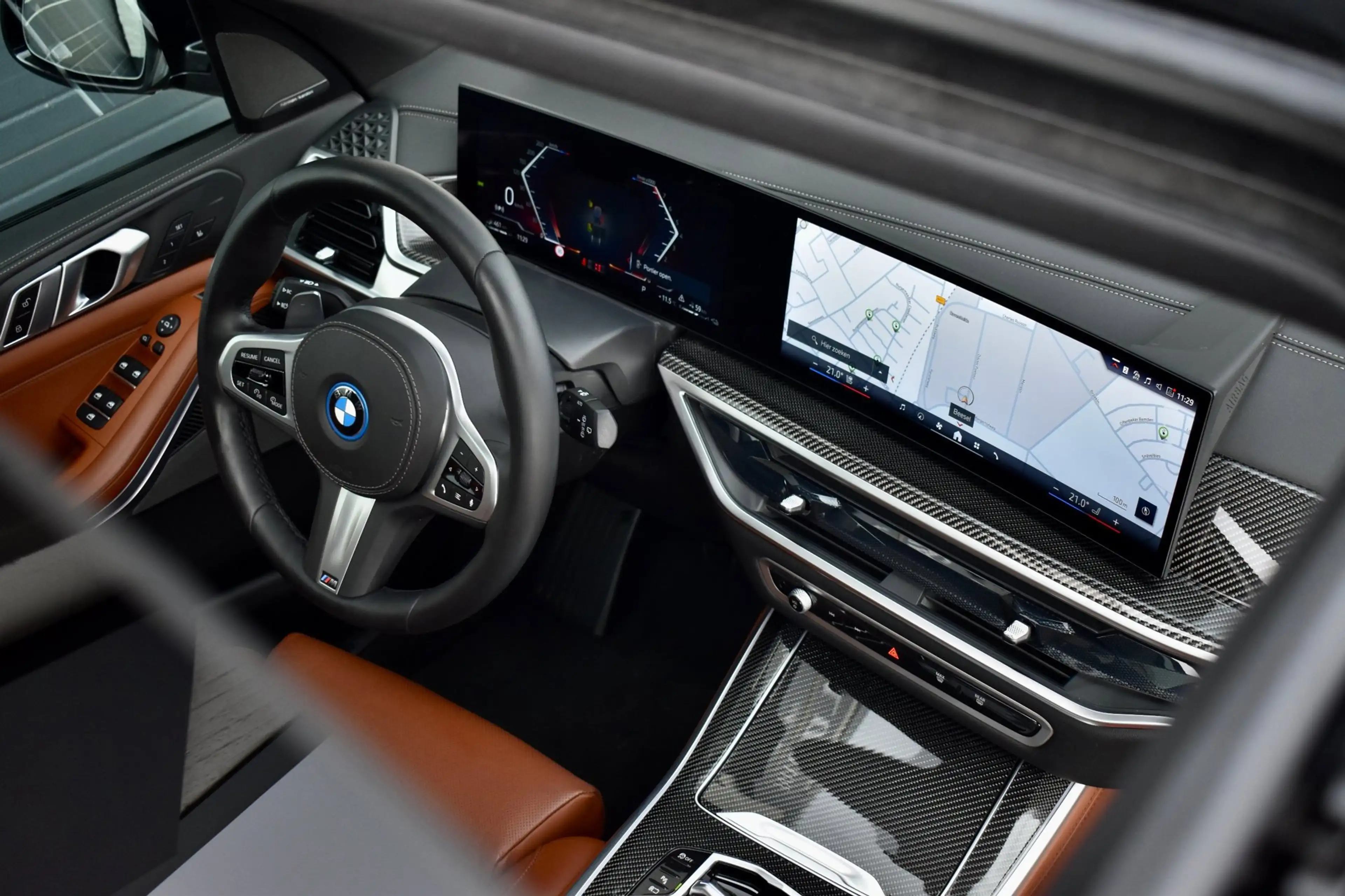 BMW X5 XDrive50e M-Sport|Pano|Maxton|HUD|H&K|22"|BTW| — photo 4