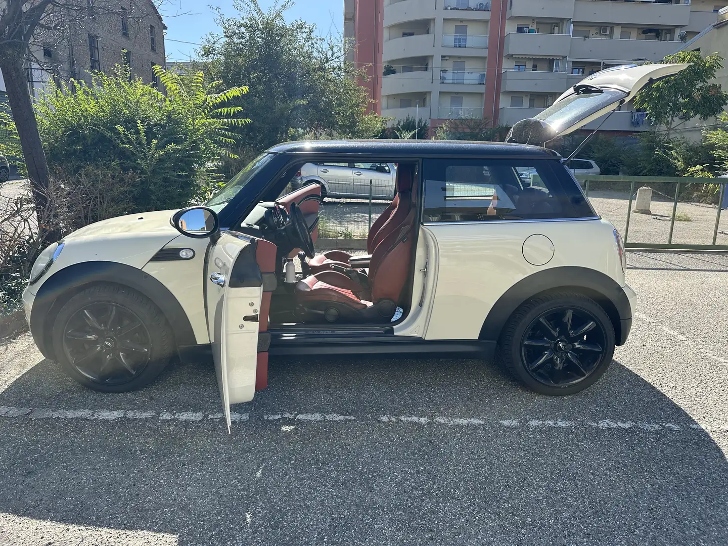 MINI Cooper D - 1