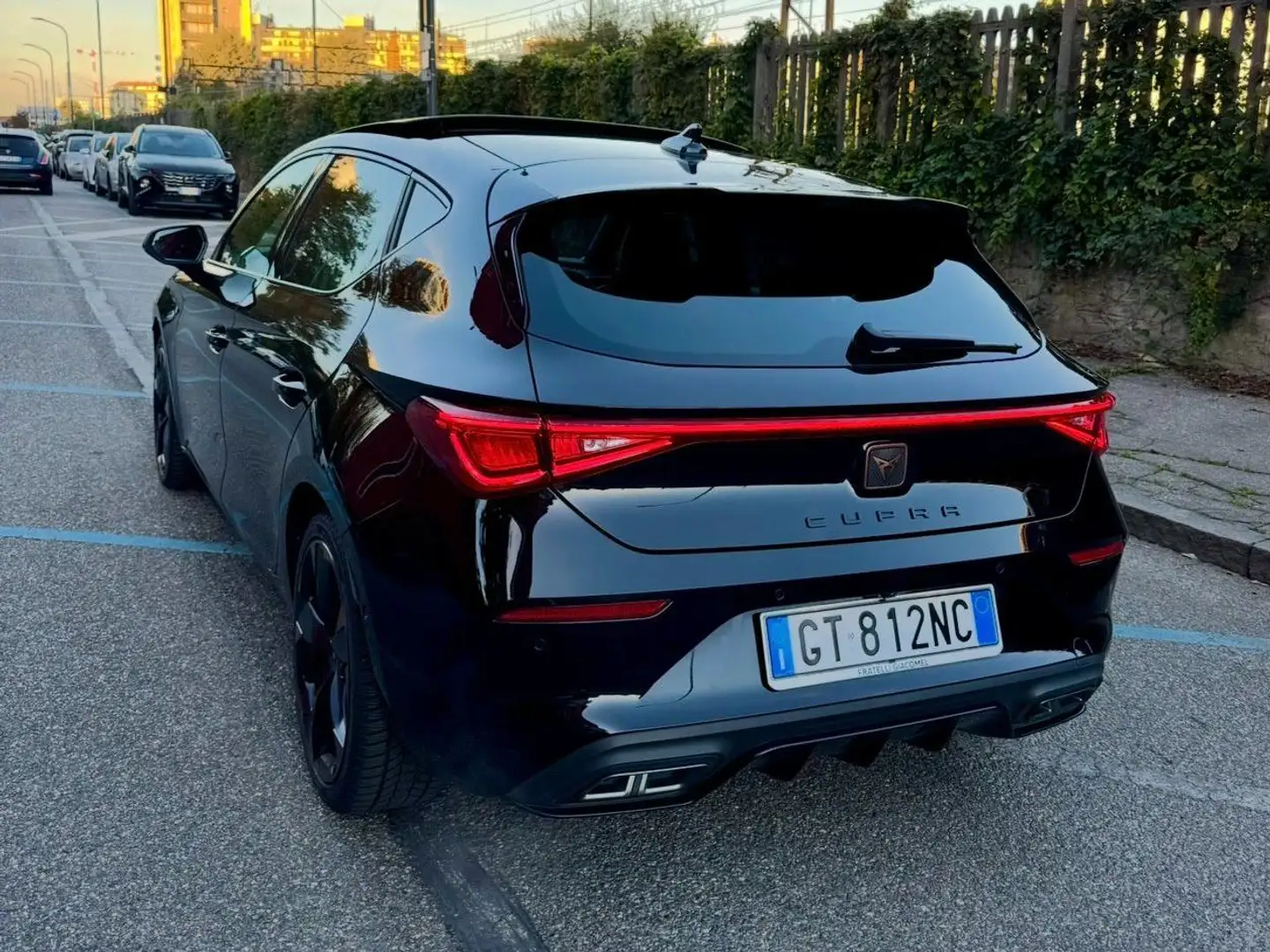 CUPRA Leon Leon 2020 1.5 hybrid 150cv dsg Zwart - 1