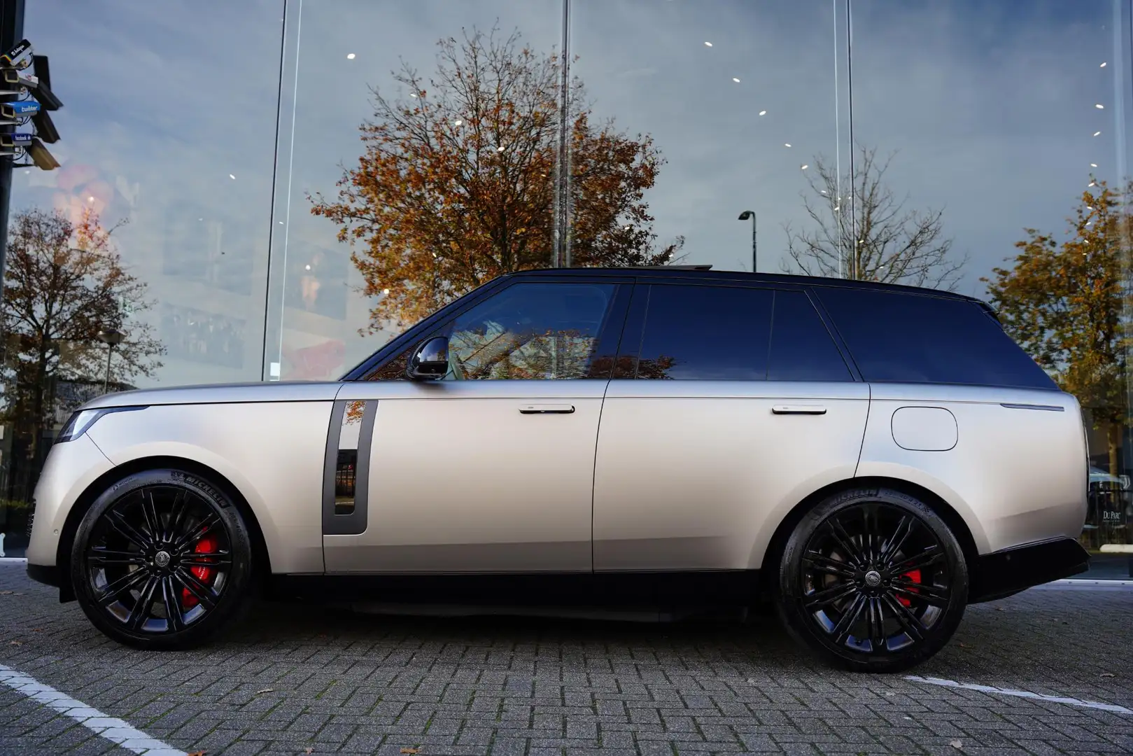 Land Rover Range Rover P 550 E SV Sunset Gold / Leather SV Beige Brown Goud - 2