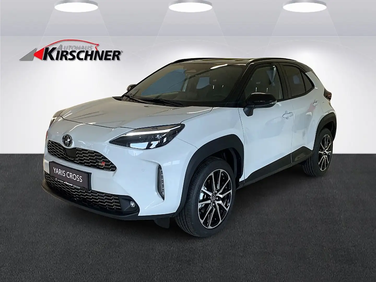 Toyota Yaris Cross 1,5 VVT-i Hybrid GR Sport Aut. Schwarz - 1