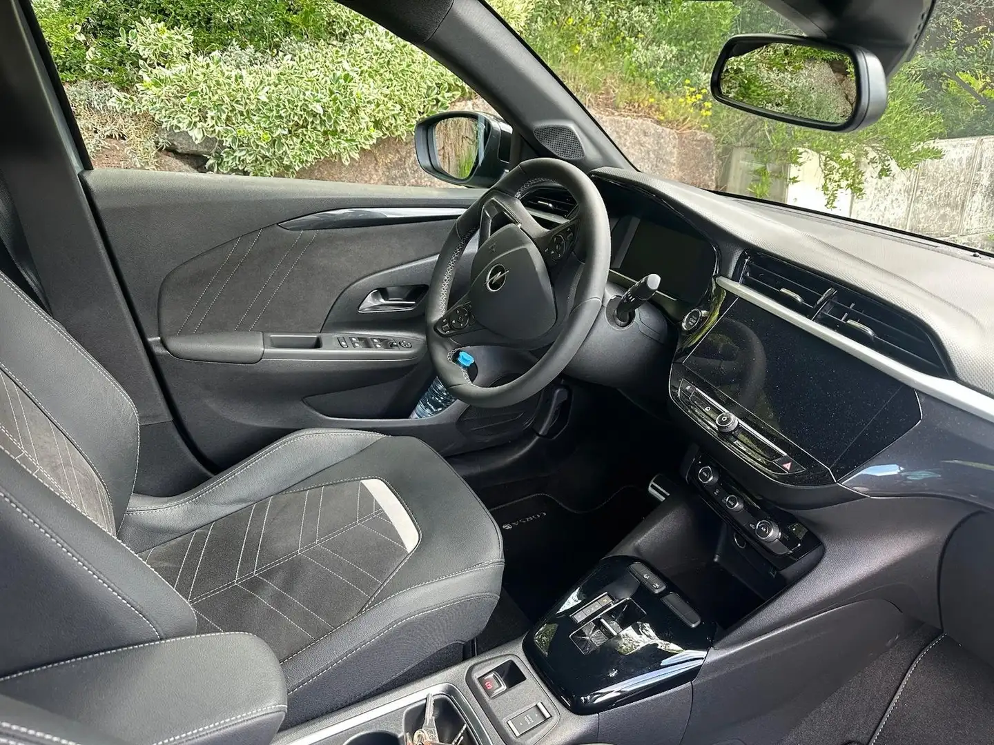 Opel Corsa-e Opel corsa GS électrique 156ch Gris - 2