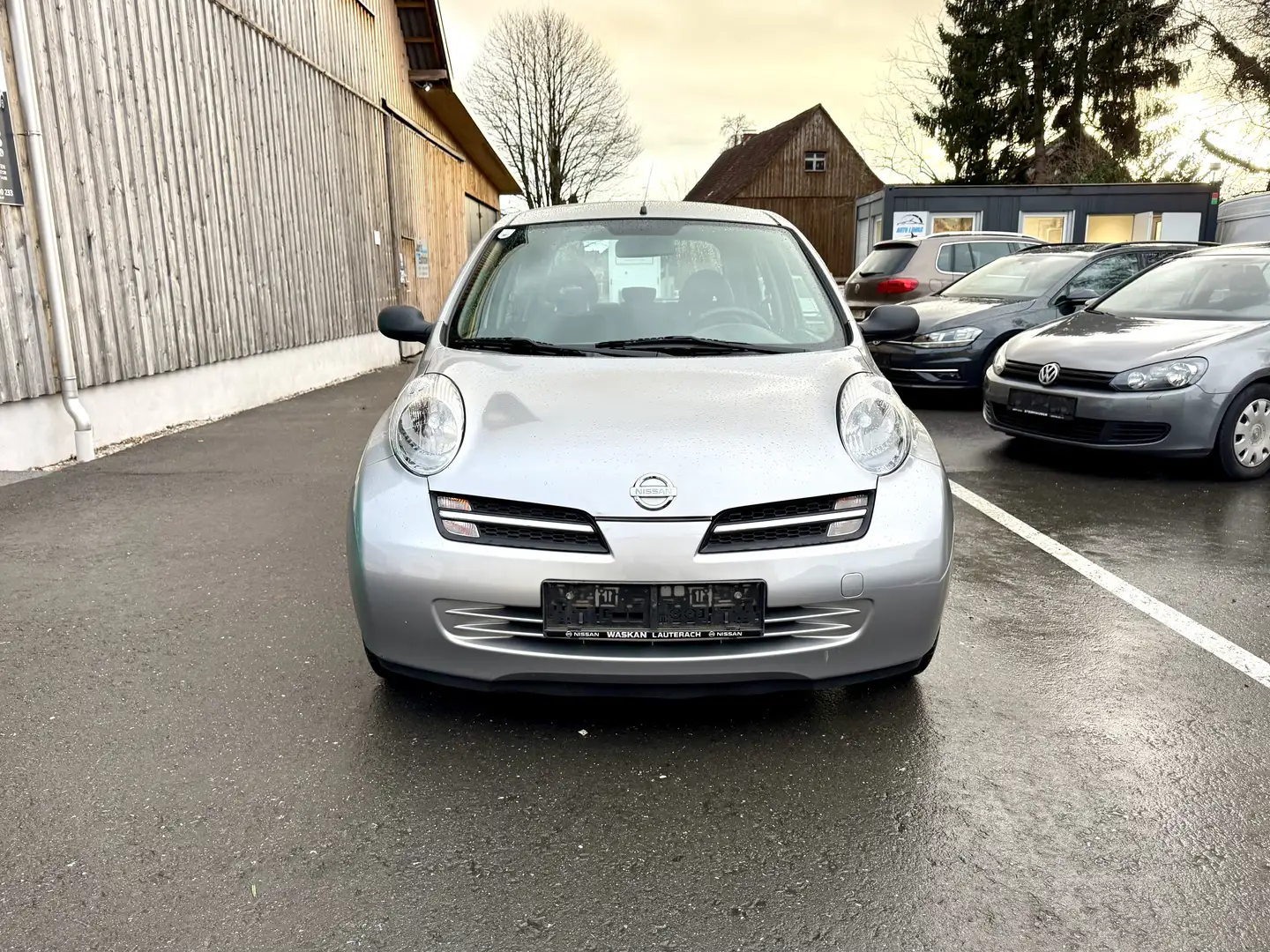 Nissan Micra City Grau - 2