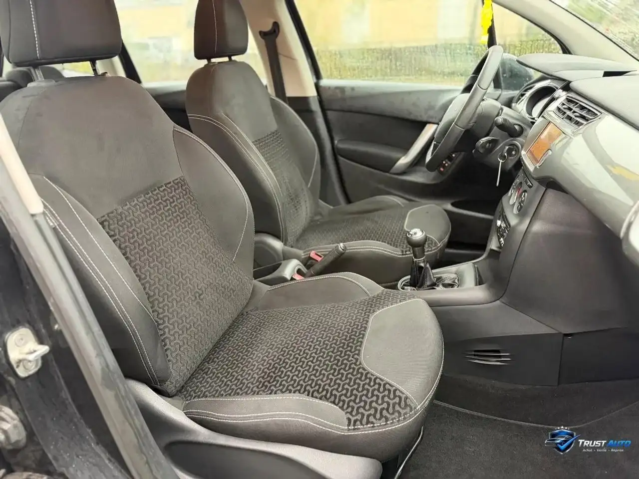 Citroen C3 C3 — photo 26