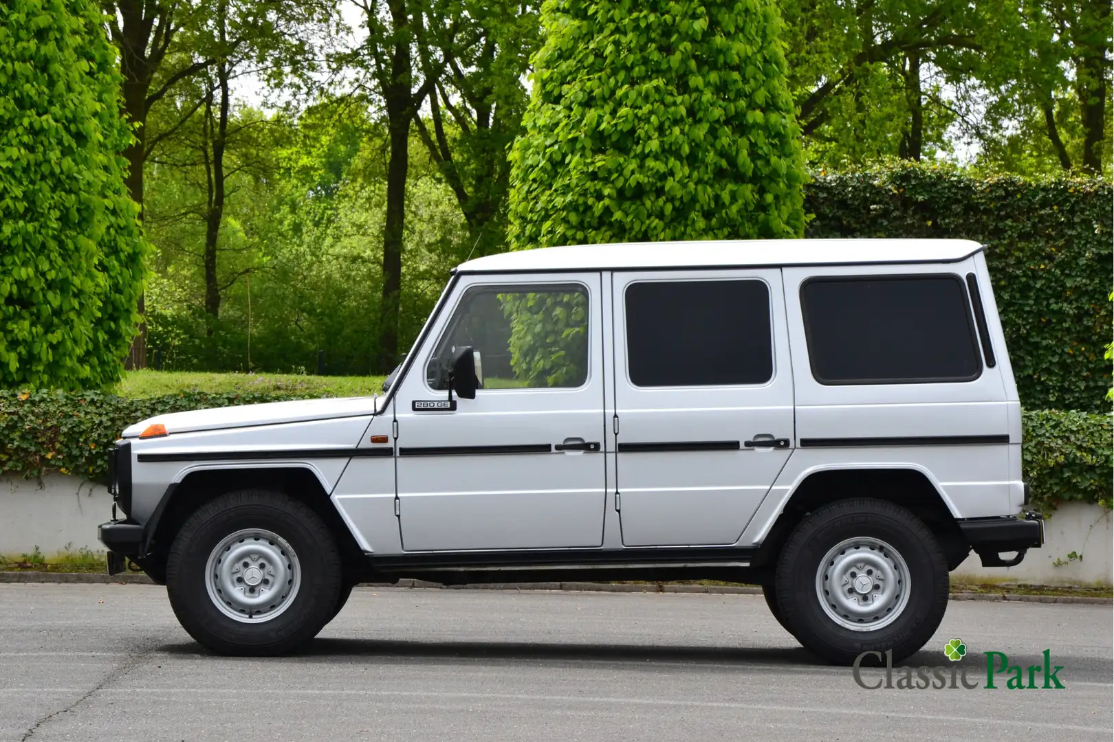 Mercedes-Benz 280 GE Lang W460 Silber - 2