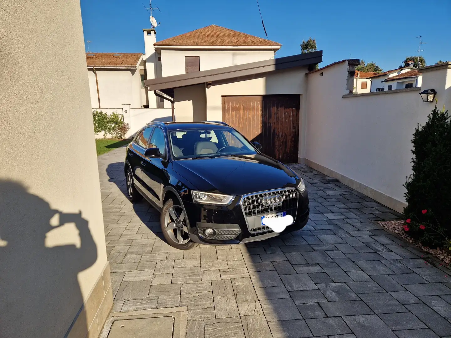 Audi Q3 2.0 tdi Business 140cv - 1