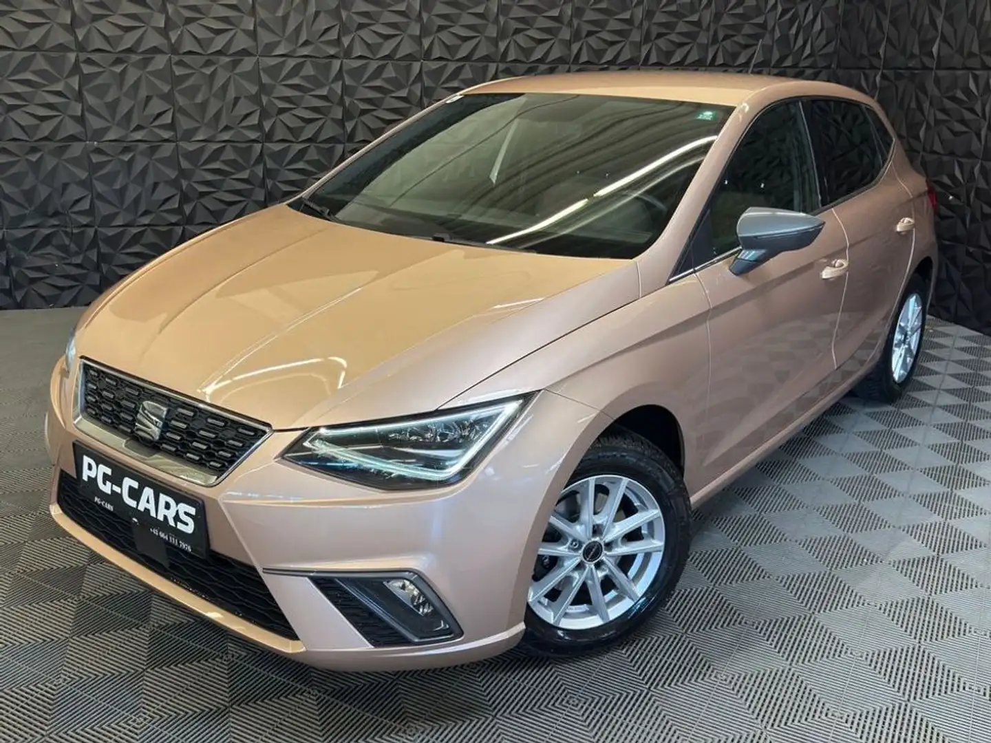 SEAT Ibiza 1.0 ECO TSI Xcellence Gold - 1