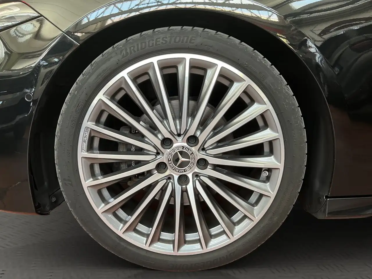 Mercedes-Benz A-Class A 180 d Sedan Automatic AMG Line Premium, миниатюра 4