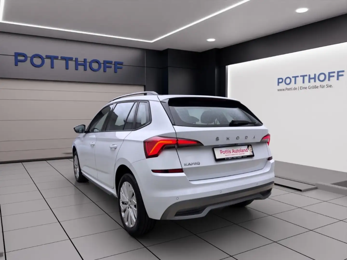 Skoda Kamiq 1.0 TSI DSG STYLE NAVI PANO LED KAMERA Weiß - 2