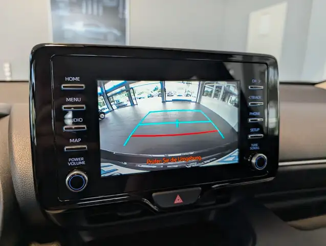 Toyota Yaris view 15