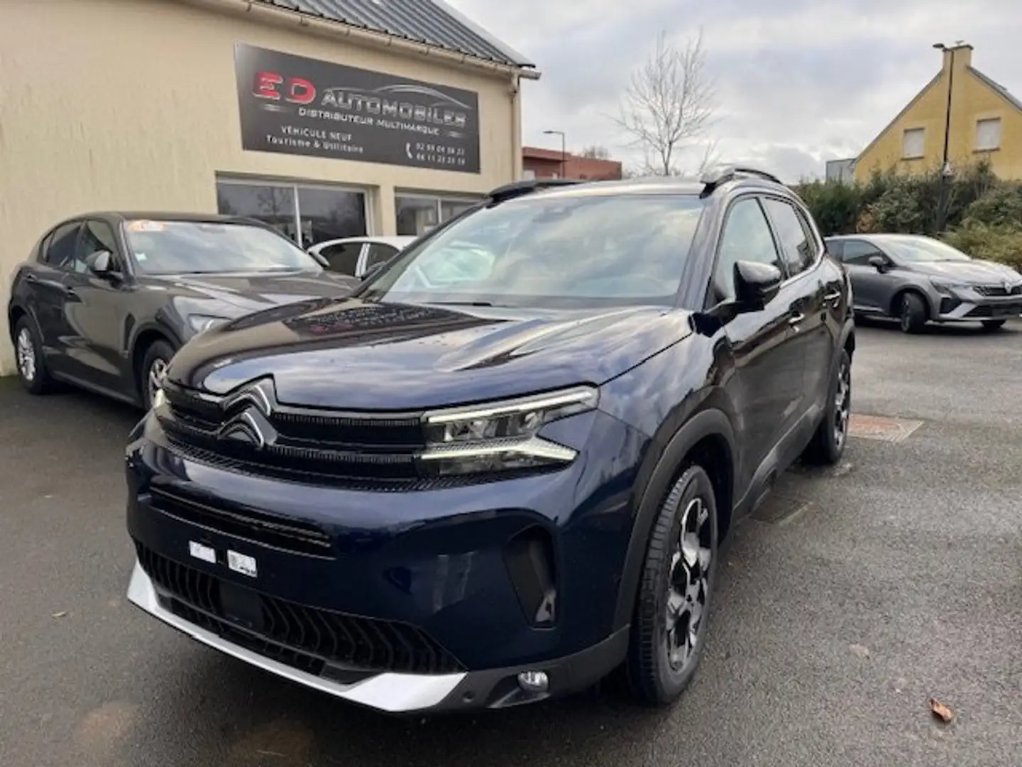 Citroen C5 Aircross CITROEN C5 AIRCROSS (2) 1.5 BLUEHDI 130 MAX EAT8 Bleu - 1