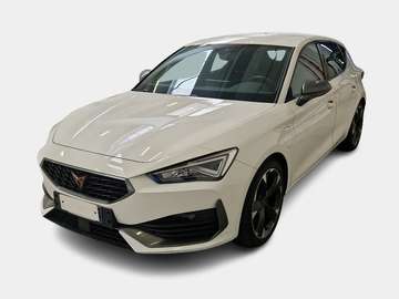 1.4 E-HYBRID 110KW DSG 5 PORTE BERLINA