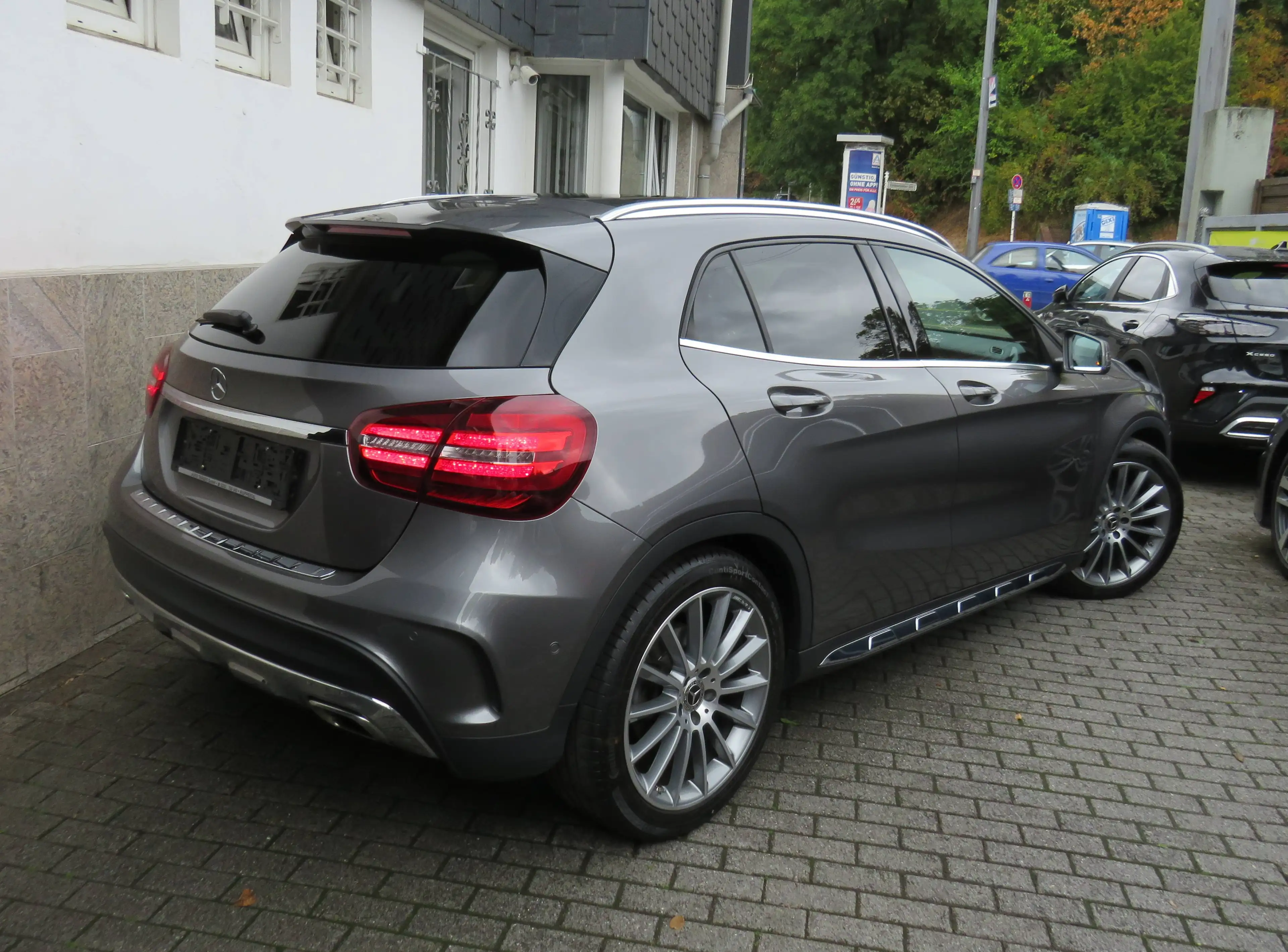 Mercedes-Benz GLA 250 GLA 250 AMG-Line 4Matic — photo 5