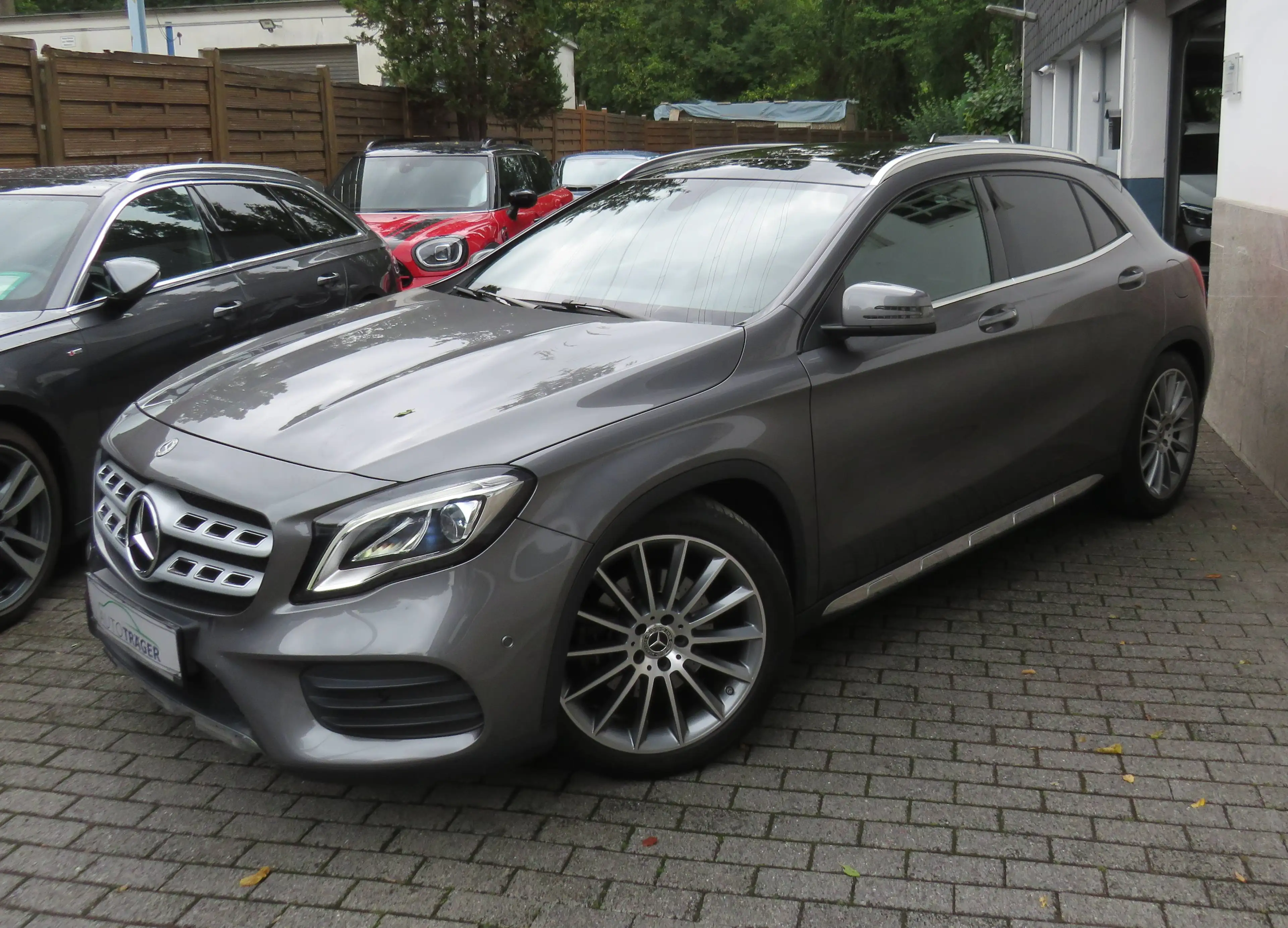 Mercedes-Benz GLA 250 GLA 250 AMG-Line 4Matic — photo 4