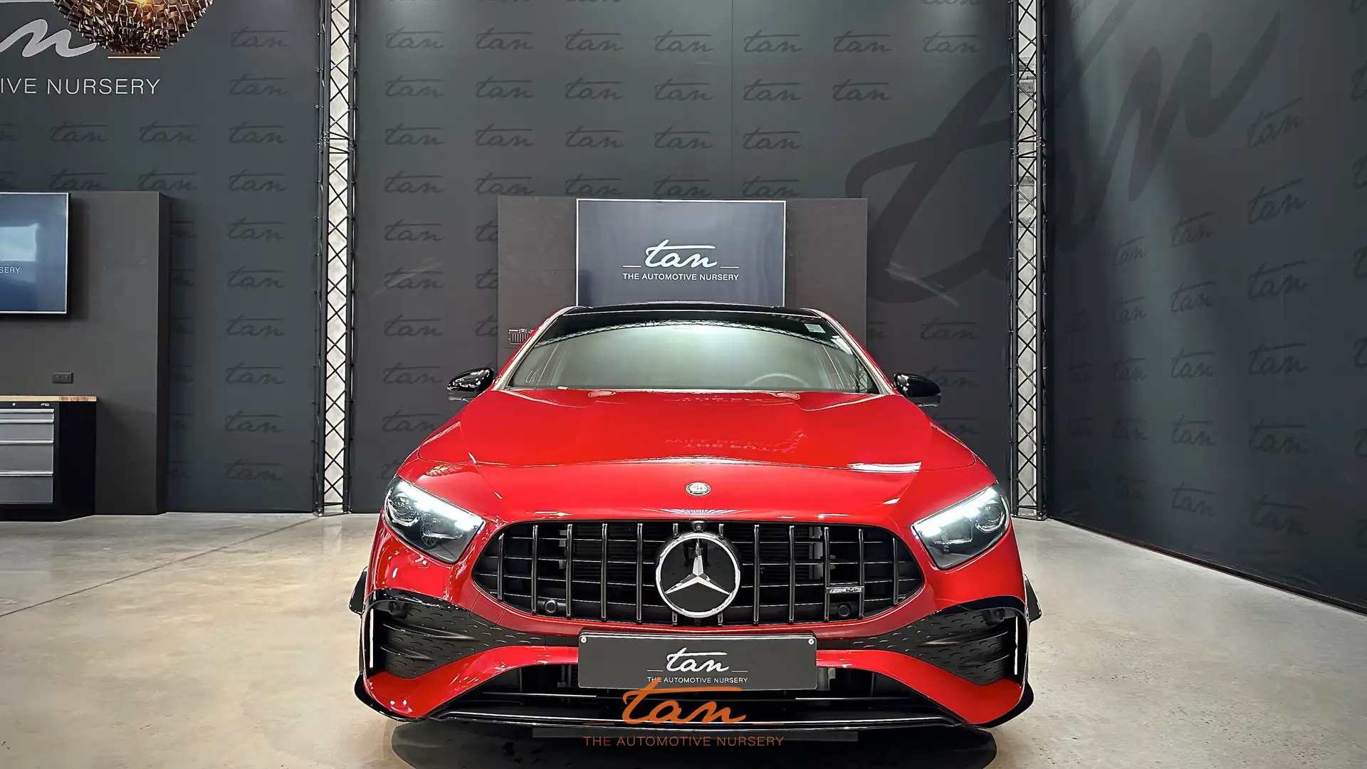 Mercedes-Benz A 35 AMG Berline 4-Matic Full options N.P. 79.545 € !!! Rosso - 2
