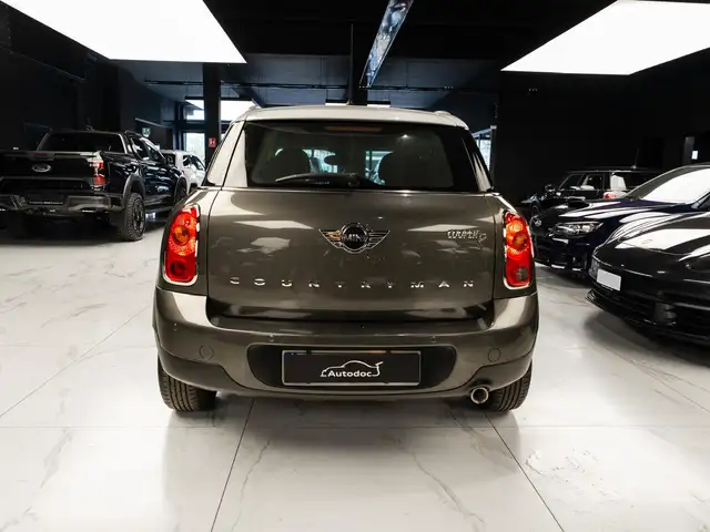 Mini Cooper Cooper view 5