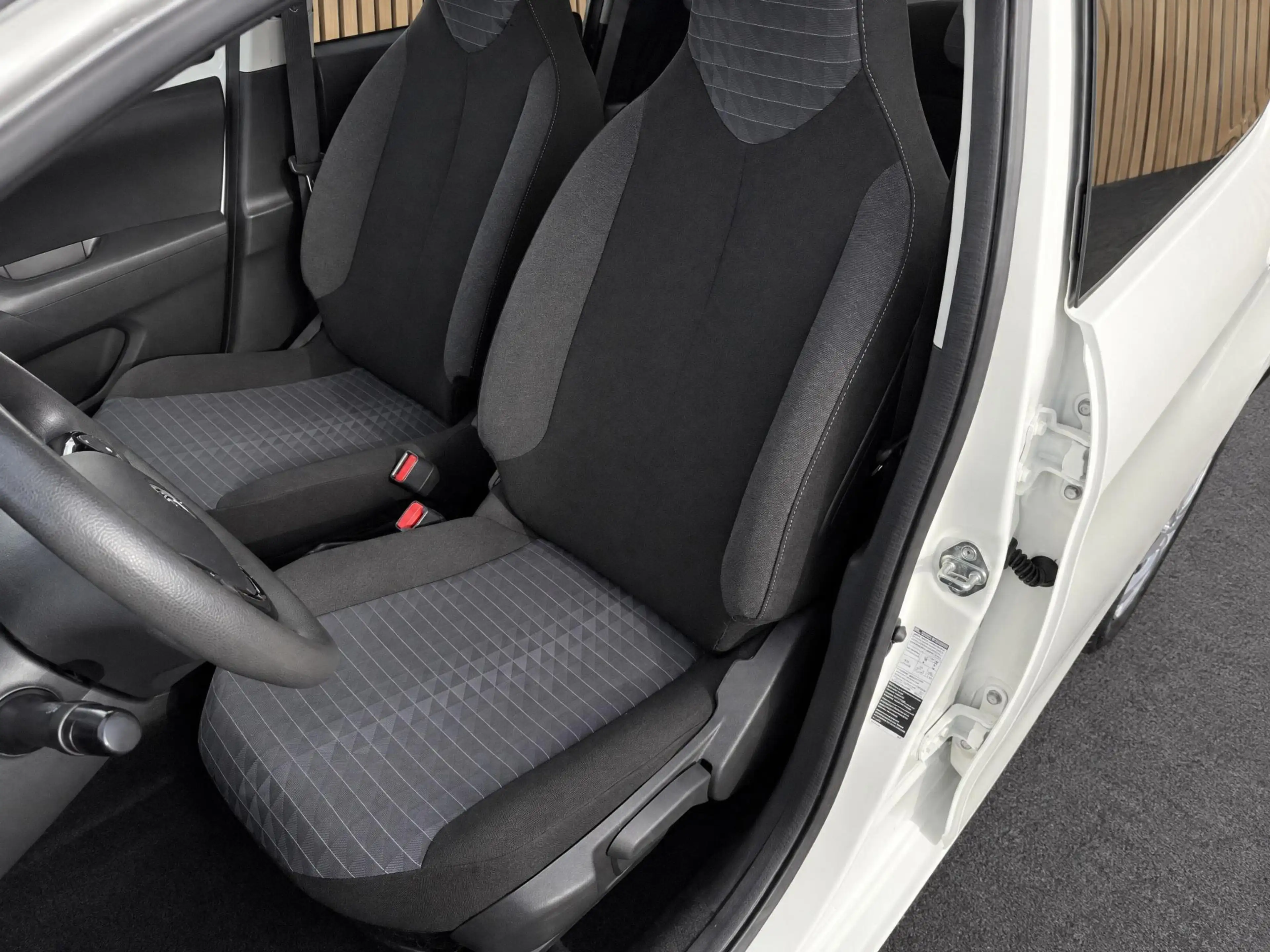 Peugeot 108 1.0 e-VTi Active | Airco/Elektr. Ramen — photo 7