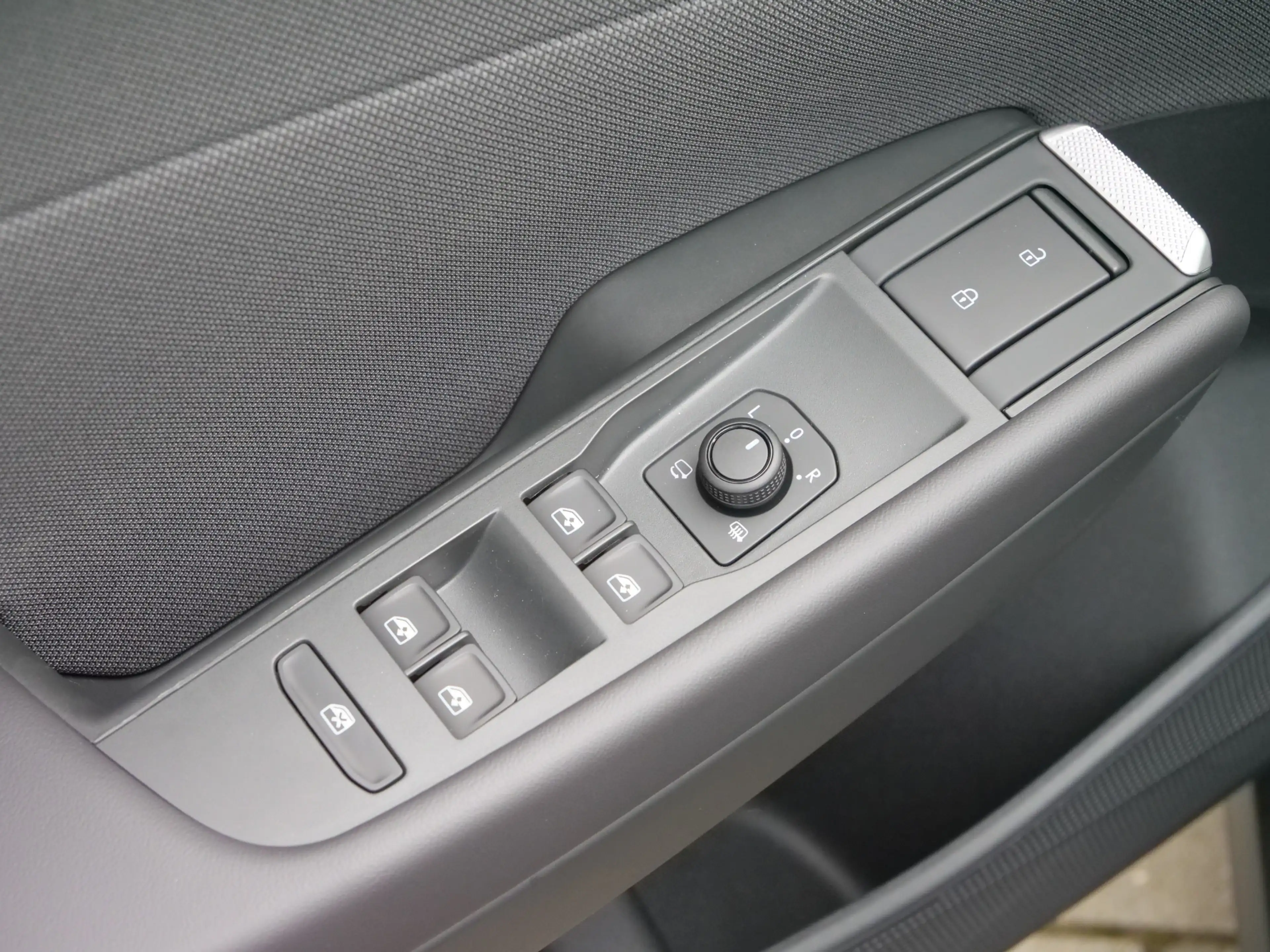 Volkswagen ID. Polo Life 52 kWh 211Pk Automaat Adaptive Cruise / Winte — photo 15
