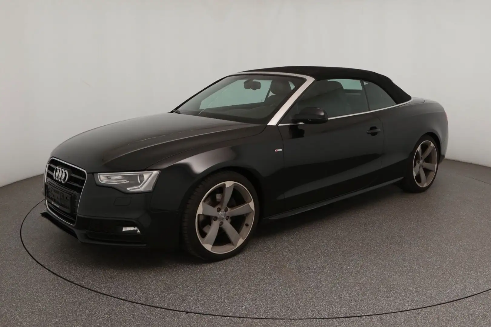 Audi A5 Cabriolet 1.8 TFSI S-line Xenon ALU PDC Schwarz - 1