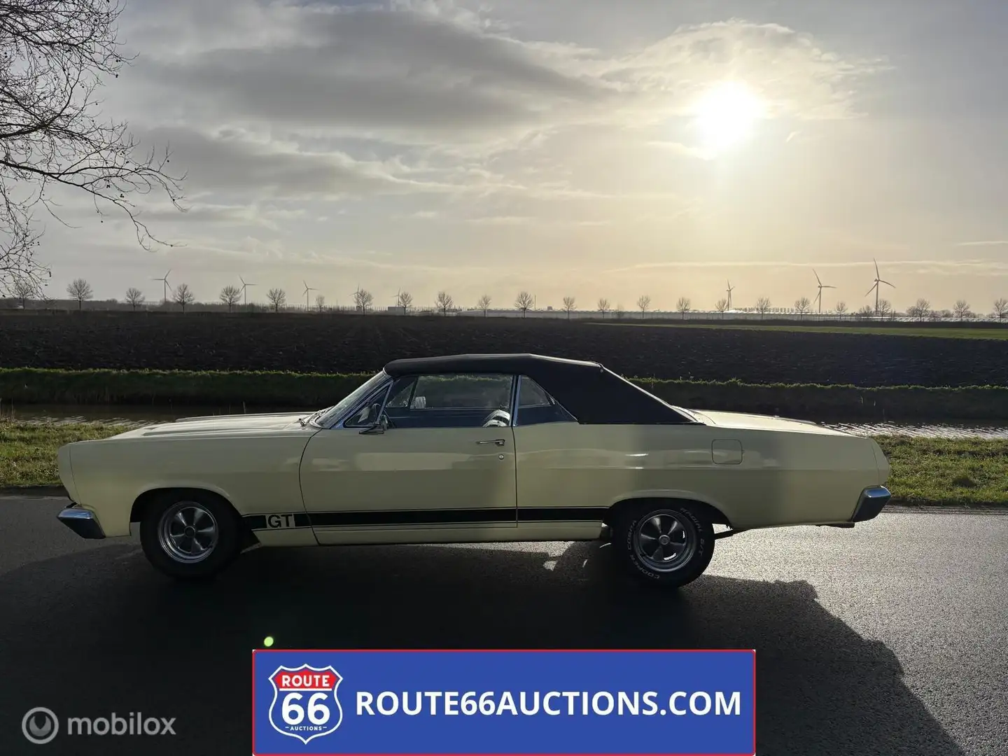 Mercury Comet Cabriolet 1966 | Route 66 Auctions Żółty - 2