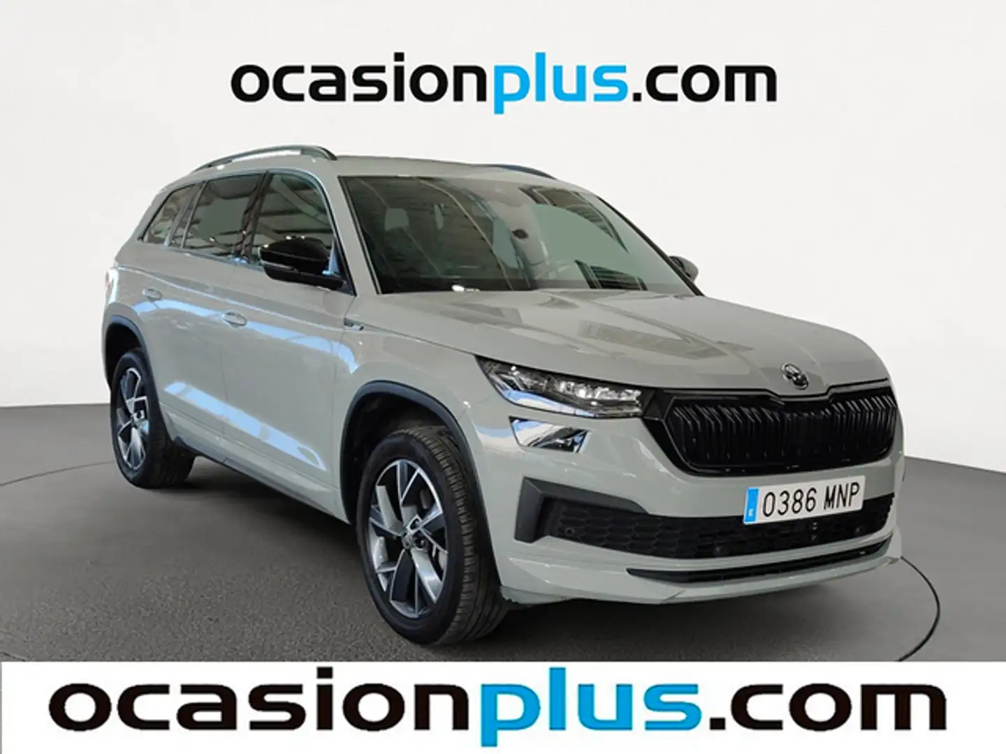 Skoda Kodiaq 1.5 TSI Sportline 4x2 DSG 110kW Gris - 2