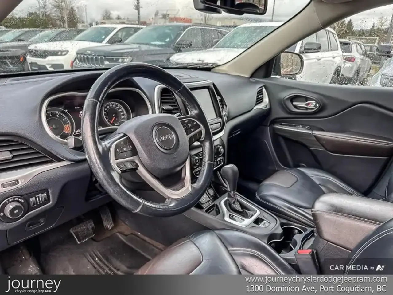 Jeep Cherokee снимка Jeep Cherokee